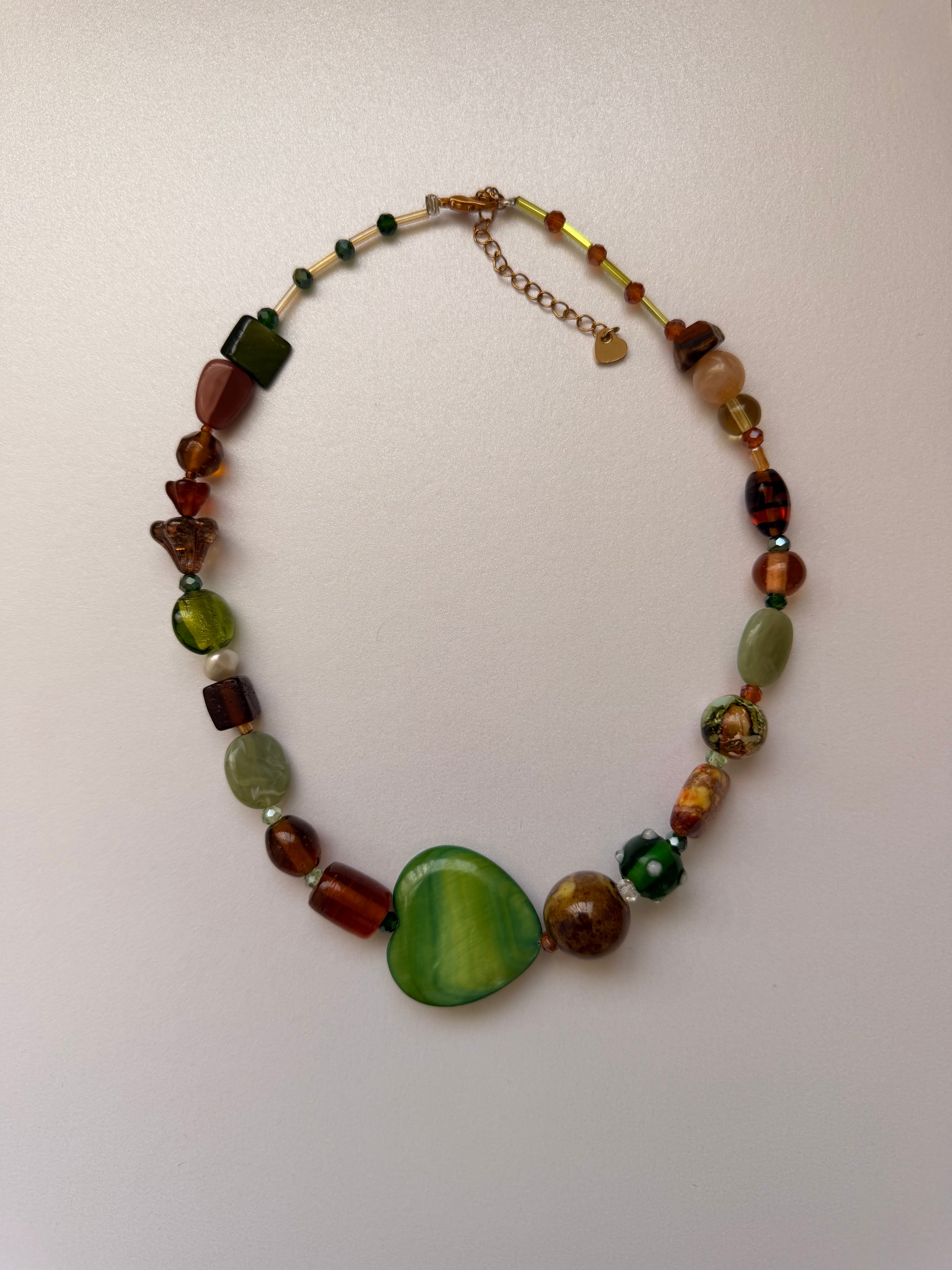 Chunky green and brown choker