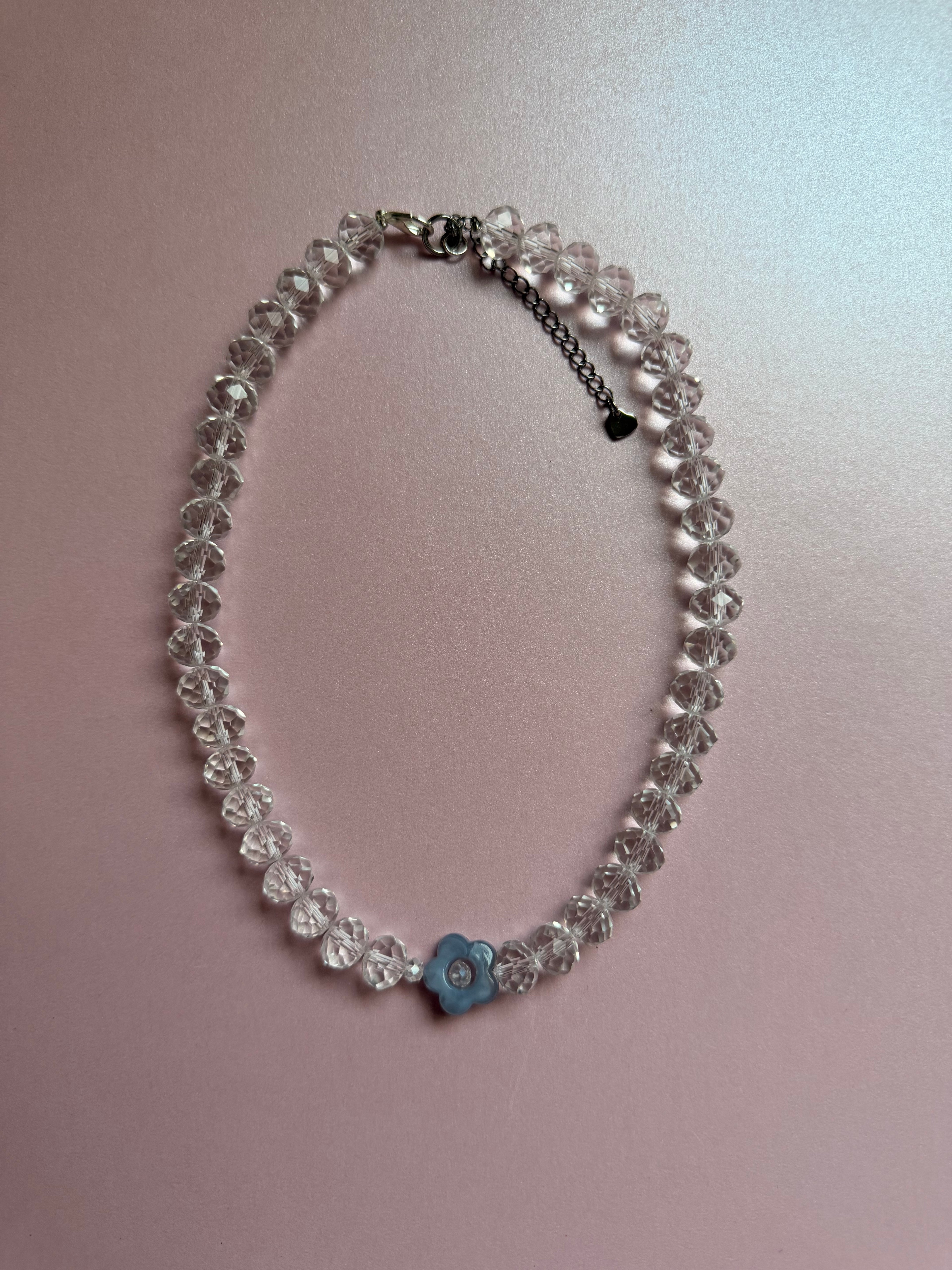 Clear flower necklace